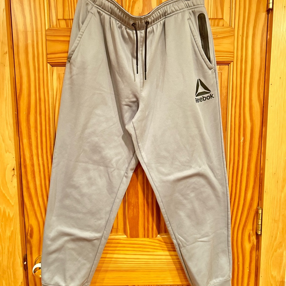Reebok Men's Light Gray Joggers